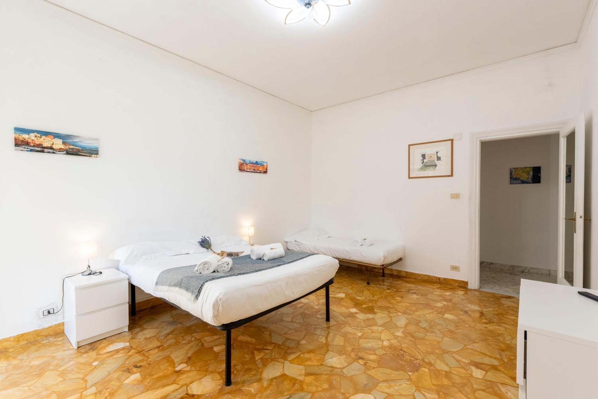 House Rondinella Center - Happy Appartamento Genova