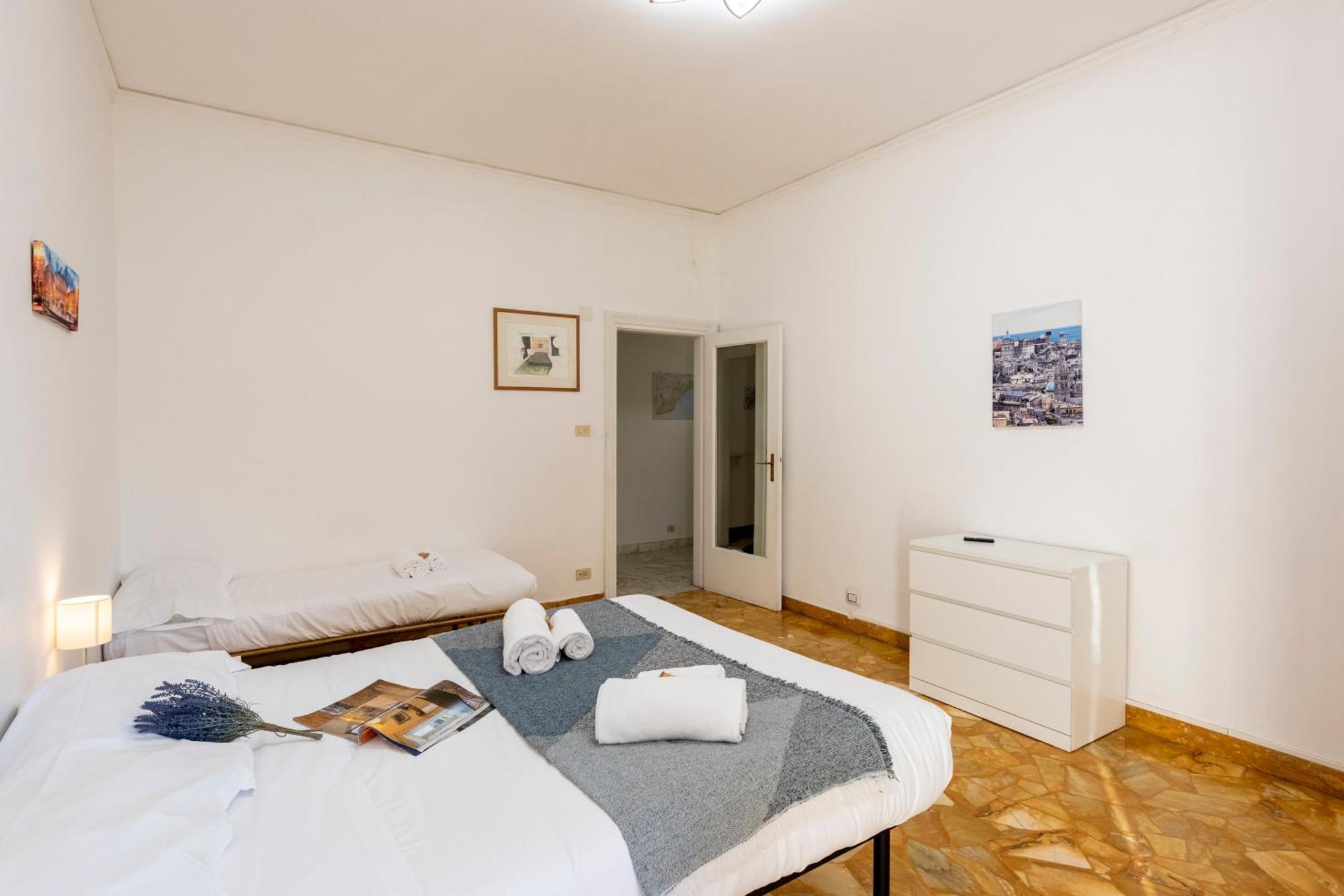 House Rondinella Center - Happy Appartamento Genova